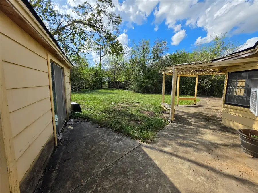 3710 Stillmeadow Drive, Bryan, TX 77802 - #2