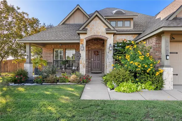 1701 Stone Ridge Drive, Navasota, TX 77868