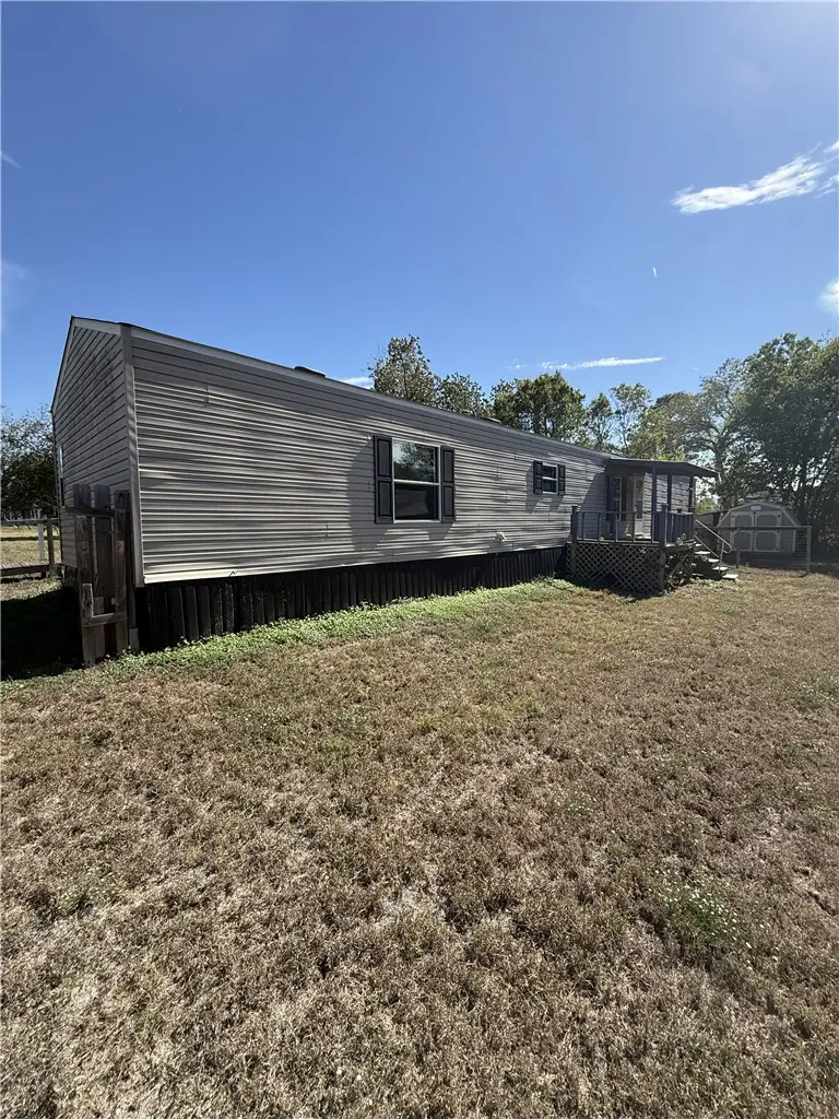 208 S Hamburg Street, Bremond, TX 76629 - #3