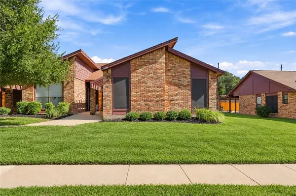 4128 Woodcrest Drive, Bryan, TX 77802