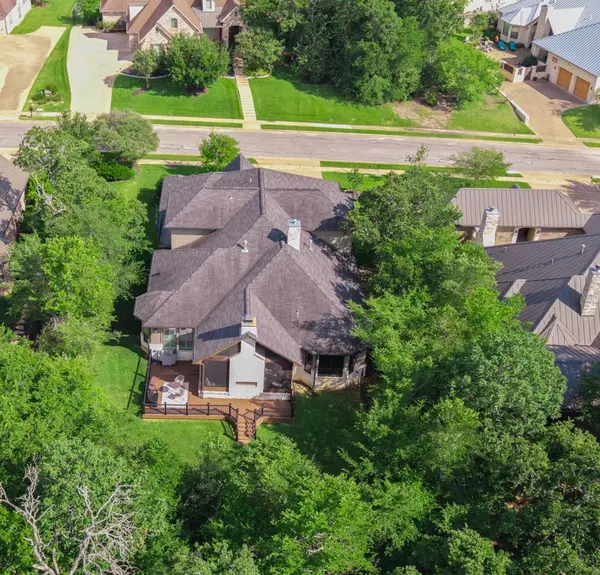 3211 Pinyon Creek Drive, Bryan, TX 77807
