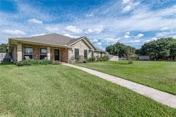305 Gleeson Court, College Station, TX 77845