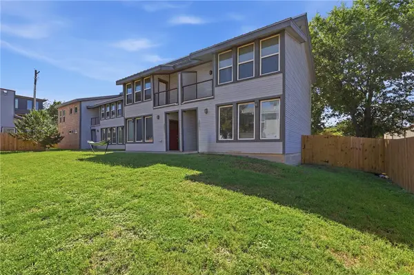 300 N Parker Avenue #D, Bryan, TX 77803