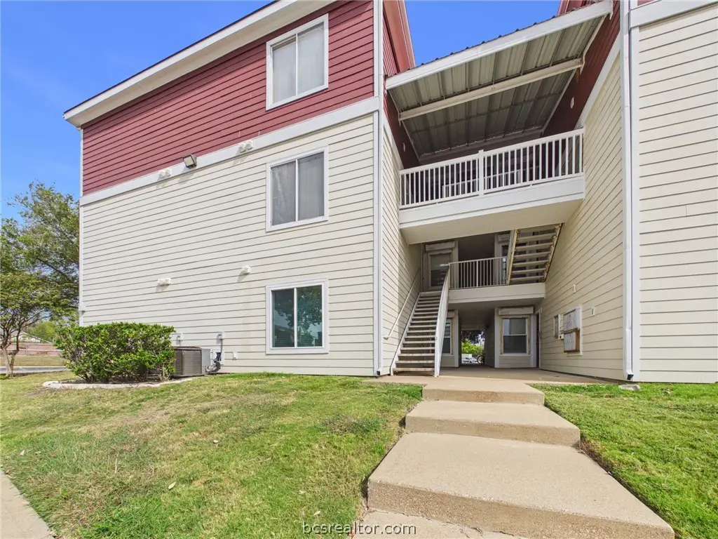 525 Southwest Parkway #301, College Station, TX 77840 - #1