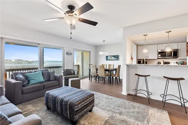 620 S Fulton Beach #308, Rockport, TX 78382