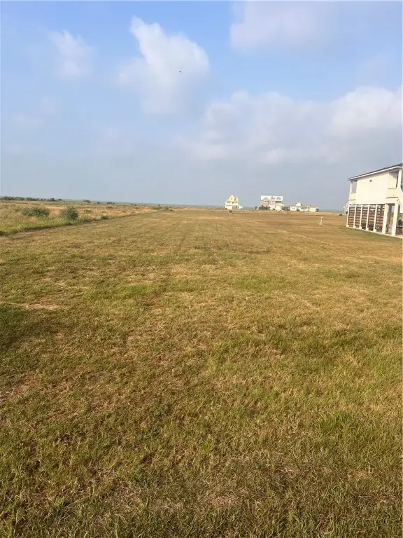 1502 Cape Velero Drive, Rockport, TX 78382