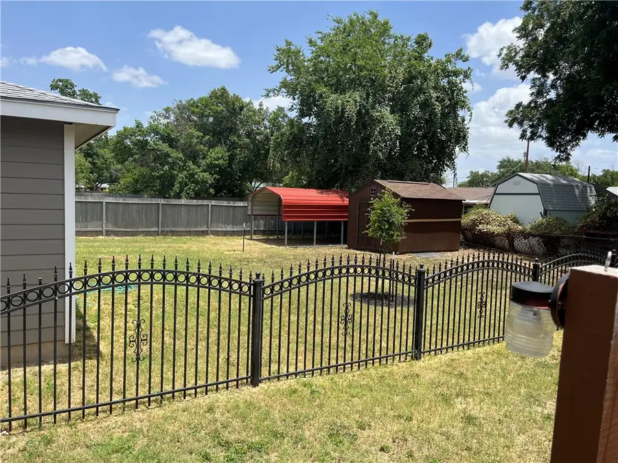 2830 Christian Drive, San Antonio, TX 78222 - Image #3