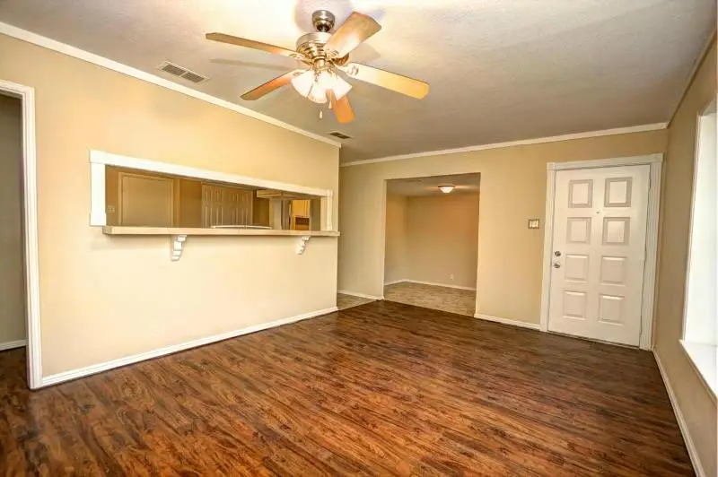 4729 Prinston Drive, Corpus Christi, TX 78411 - Image #2