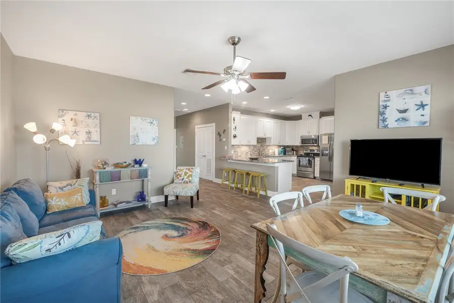 413 6th Street, Port Aransas, TX 78373 - #3