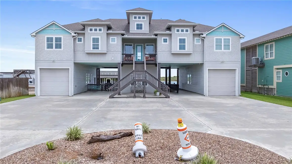 2719 Stella, Port Oconnor, TX 77982 - Image #1