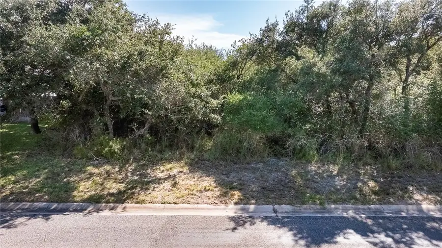 469 Augusta Drive, Rockport, TX 78382 - Image #3