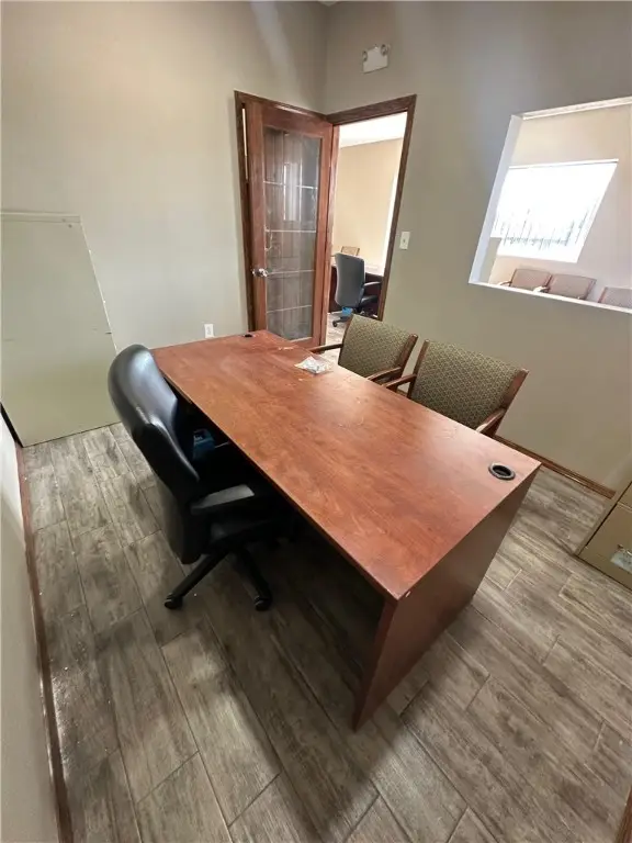 407 N Veterans Boulevard, McAllen Pharr, TX 78577 - #2