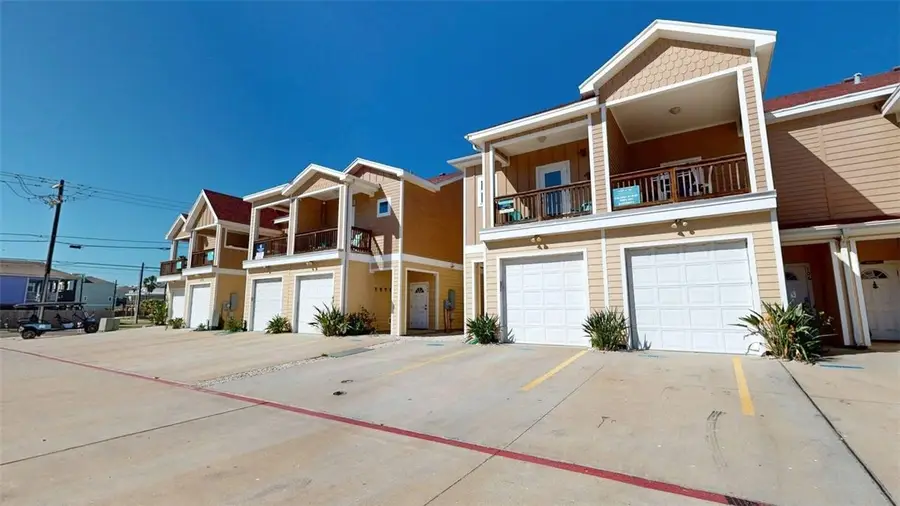 1813 S 11th Street #106, Port Aransas, TX 78373 - Image #2