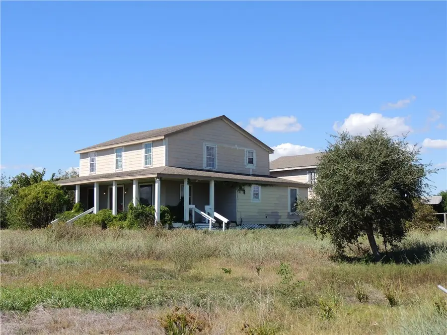 7742 Lang, Portland, TX 78374 - Image #3