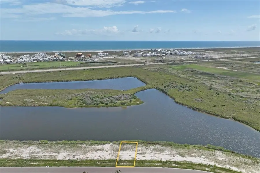 128 Laguna Isles Drive #8, Port Aransas, TX 78373 - Image #3