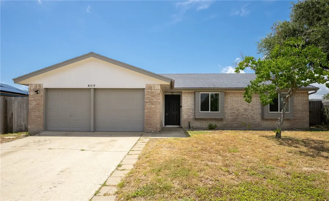 809 Saint Peter Street, Corpus Christi, TX 78418 - Image #1
