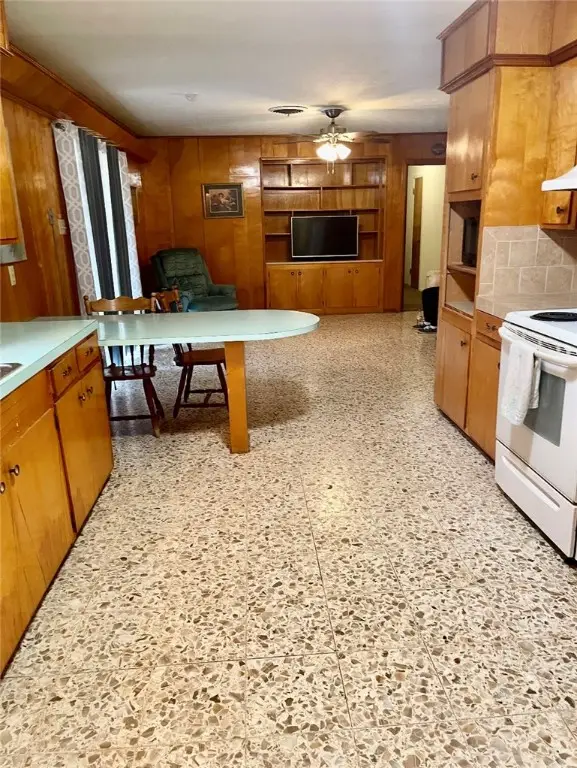 1109 Cynthia Drive, Alice, TX 78332 - Image #3