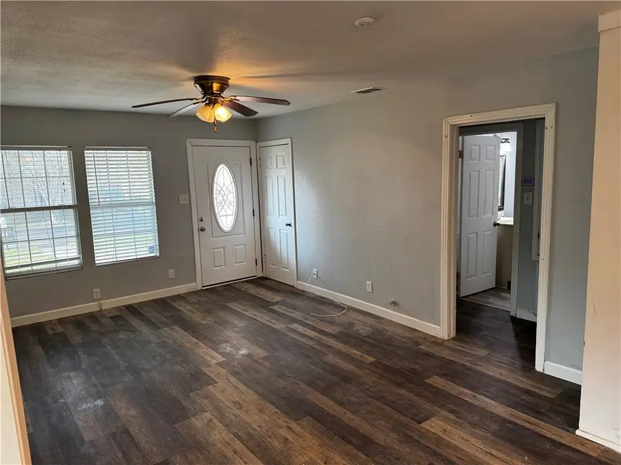 5314 Navarro Street, Corpus Christi, TX 78415 - Image #2