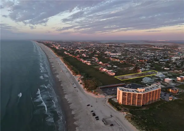 711 Chapman Drive, Port Aransas, TX 78373