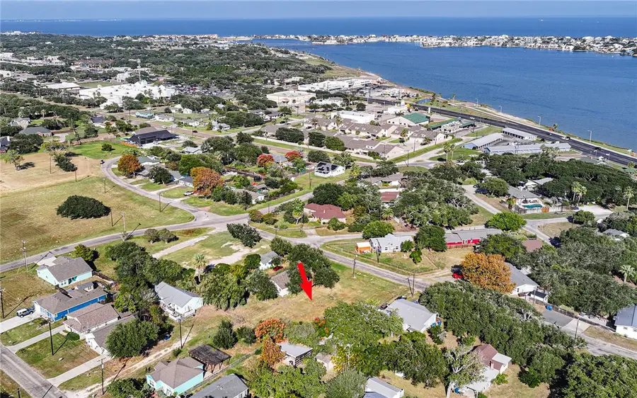 1113-1117 Lady Claire Street, Rockport, TX 78382 - Image #2