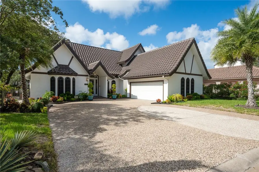 2313 Harbor Drive, Rockport, TX 78382 - Image #2