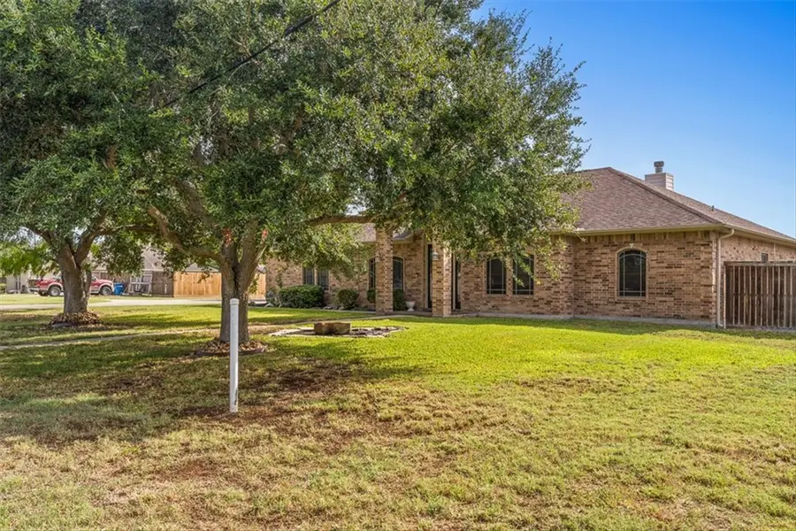 1601 Dove Lane, Corpus Christi, TX 78418 - Image #3