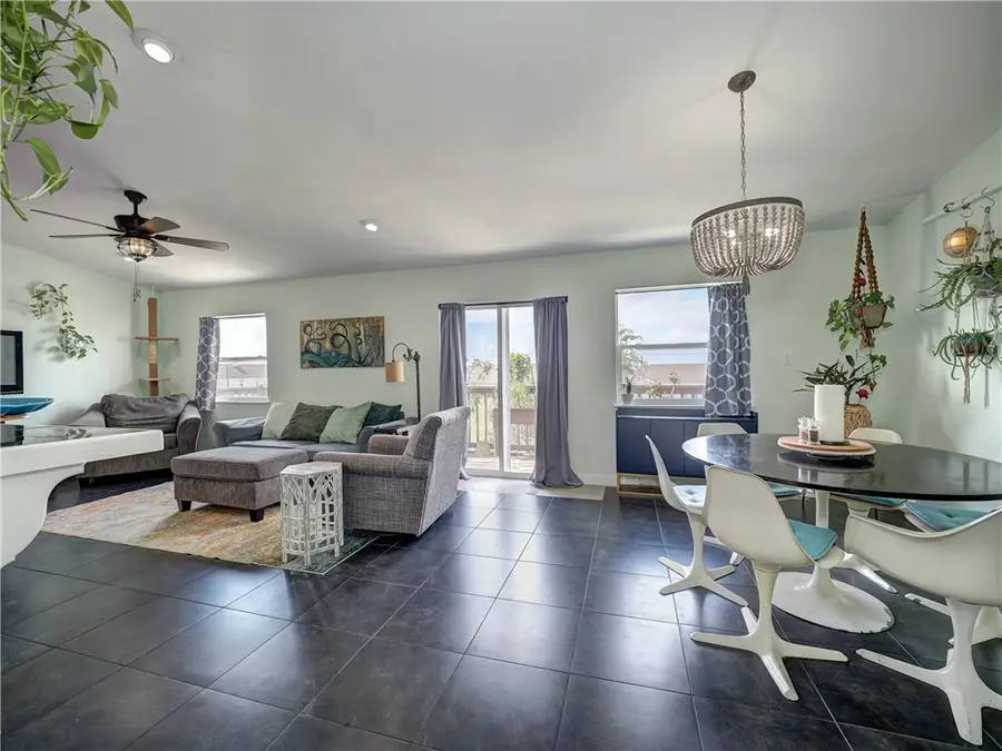 15010 Leeward Drive #4304, Corpus Christi, TX 78418 - Image #2