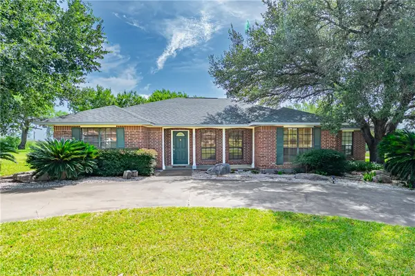 10416 N 7th Street, Pettus, TX 78146