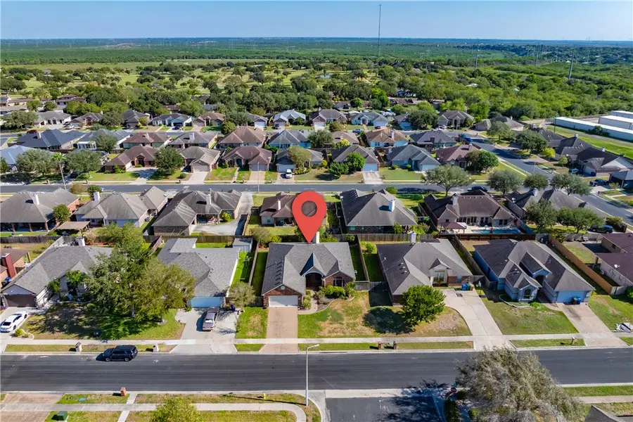 14414 Chantilly Drive, Corpus Christi, TX 78410 - Image #2