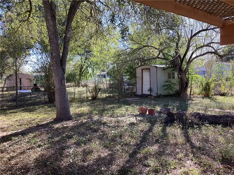 1704 Odilia Street, Alice, TX 78332 - Image #3