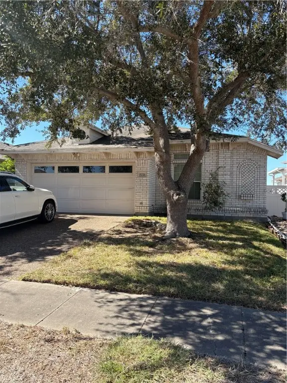 6721 Shilling Way, Corpus Christi, TX 78414 - Image #1