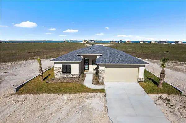 205 Trout Side Way, Rockport, TX 78382