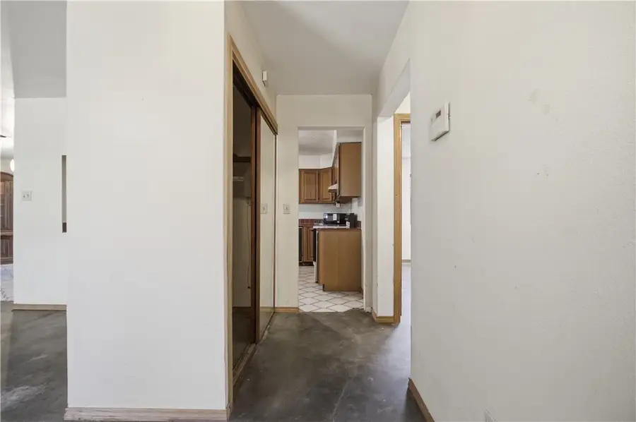 704 Holly, Rockport, TX 78382 - Image #3