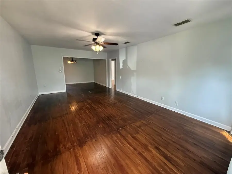 822 E Warren Avenue, Kingsville, TX 78363 - Image #2