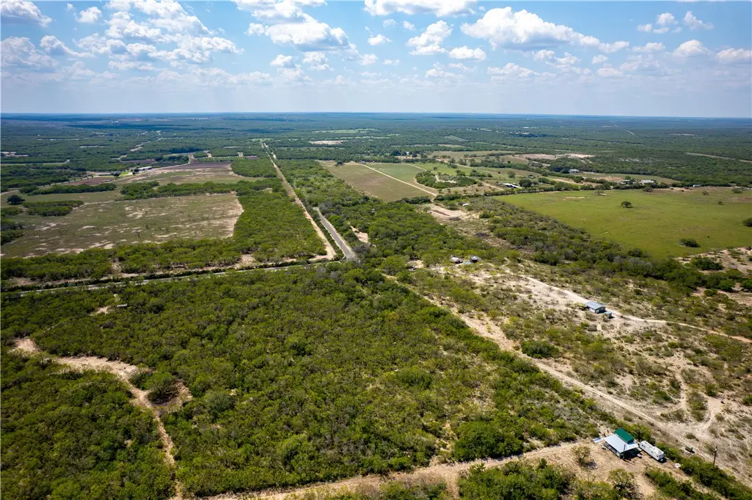 10.81 acres Cr 170, George West, TX 78022 - Image #1