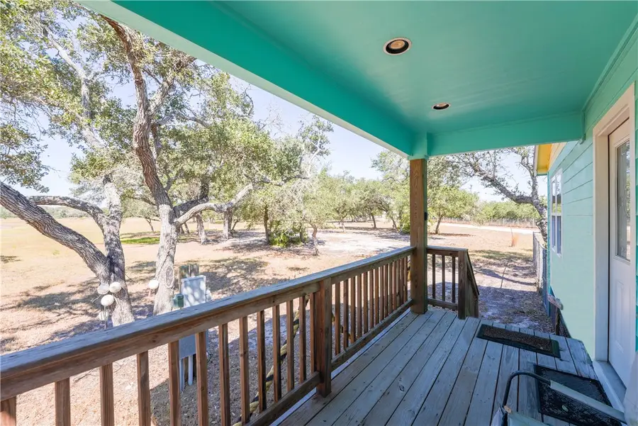 2102 Prairie Road, Rockport, TX 78382 - Image #3