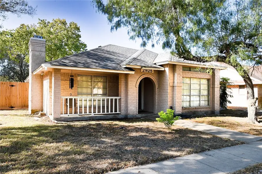 2925 Hilldale Drive, Corpus Christi, TX 78415 - Image #2