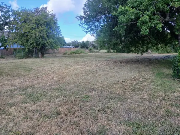 3051 Mayfield Avenue, Ingleside, TX 78362