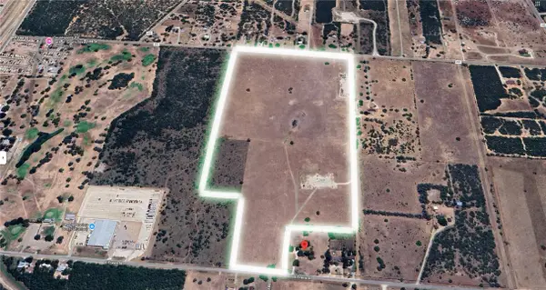 1319 E Travis Street, Falfurrias, TX 78355