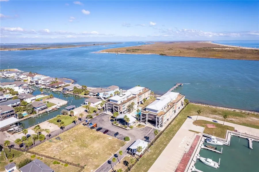 631 Channelview Drive, Channelview Condos #315, Port Aransas, TX 78373 - Image #2
