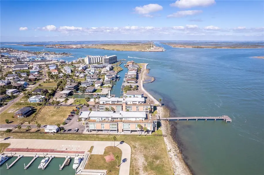 631 Channelview Drive, Channelview Condos #315, Port Aransas, TX 78373 - Image #3