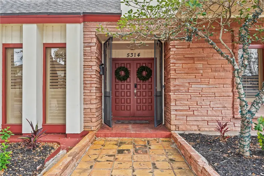 5314 River Oaks Drive, Corpus Christi, TX 78413 - Image #3