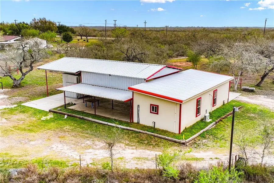 6802 Cr 103, San Diego, TX 78384 - Image #3