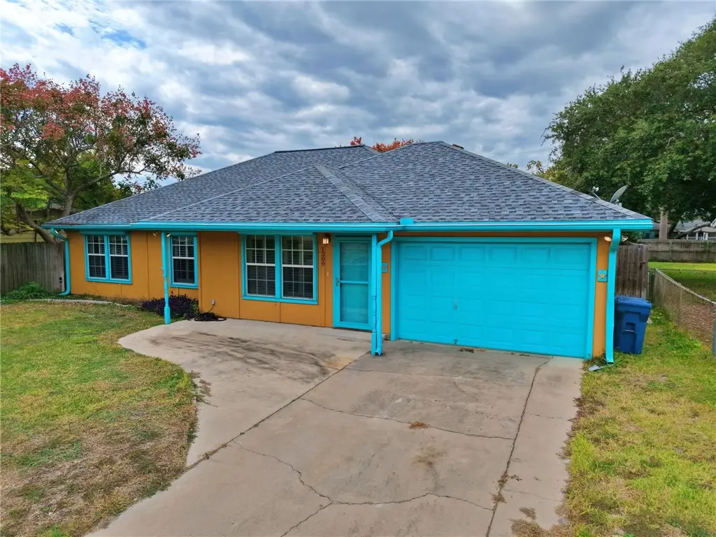 1209 Omohundro Street, Rockport, TX 78382 - Image #1