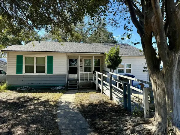 3217 Olsen Drive, Corpus Christi, TX 78411