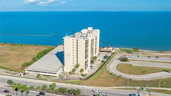 1400 Ocean Drive #304C, Corpus Christi, TX 78404