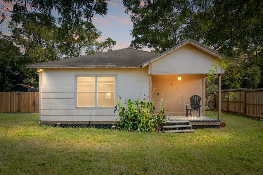 4117 Summit Drive, Corpus Christi, TX 78418 - Image #2