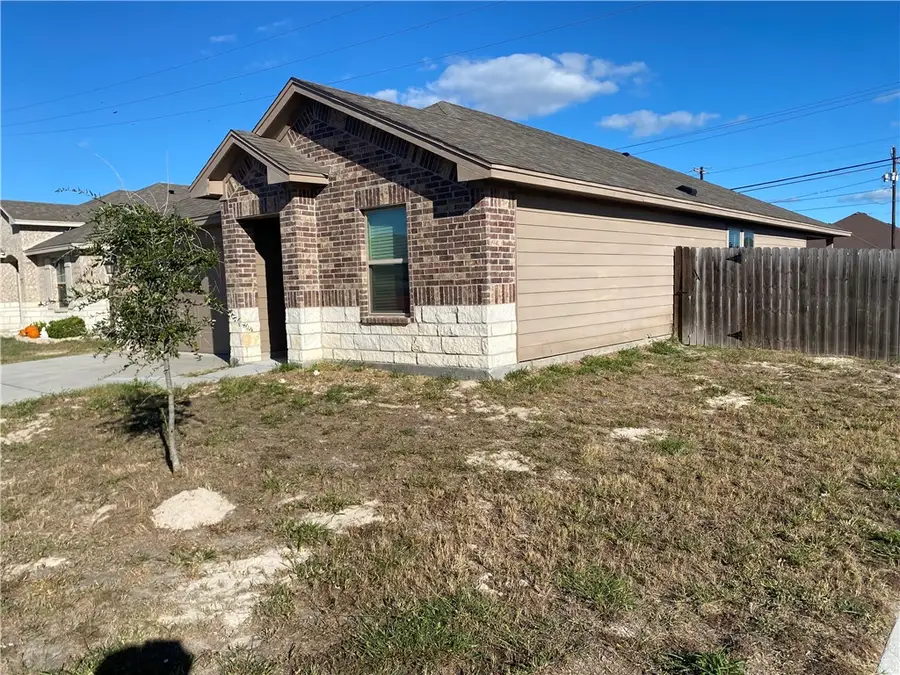 2338 Tranquil, Corpus Christi, TX 78418 - Image #2