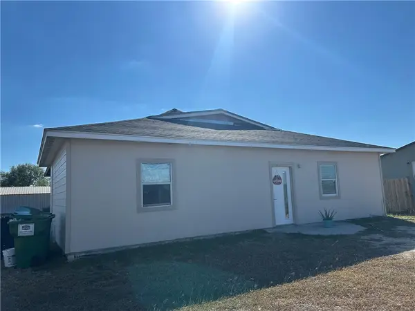 3501 S Granado Drive, Robstown, TX 78380