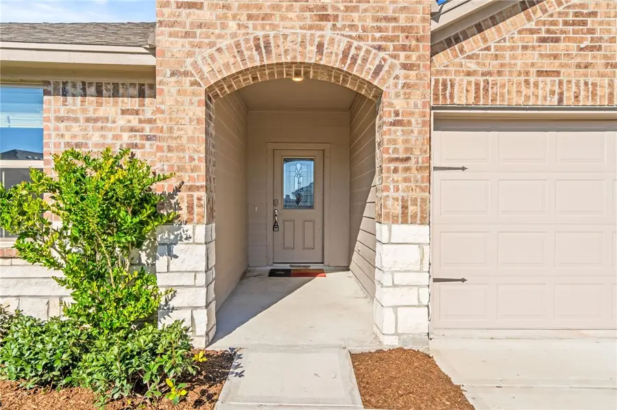 7302 Star Gazer Drive, Corpus Christi, TX 78414 - Image #2